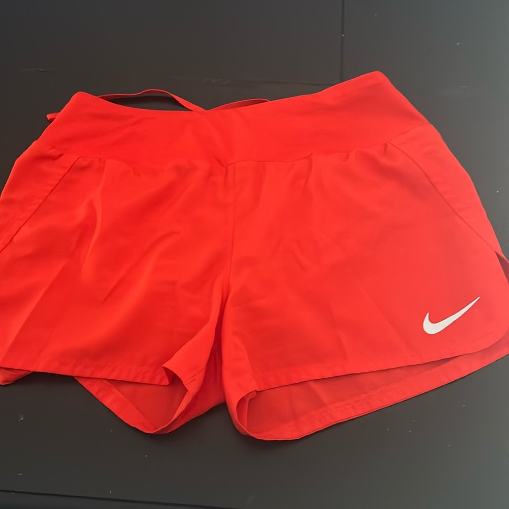 nwot red nike shorts